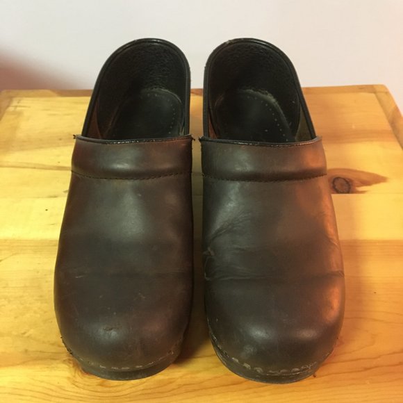 Dansko Brown Clog - Picture 4 of 10